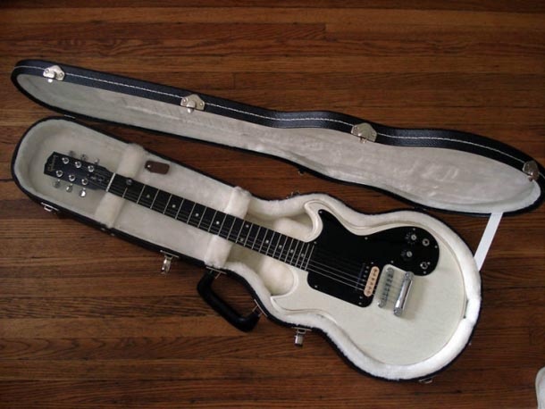 Joan Jett Signature Melody Maker